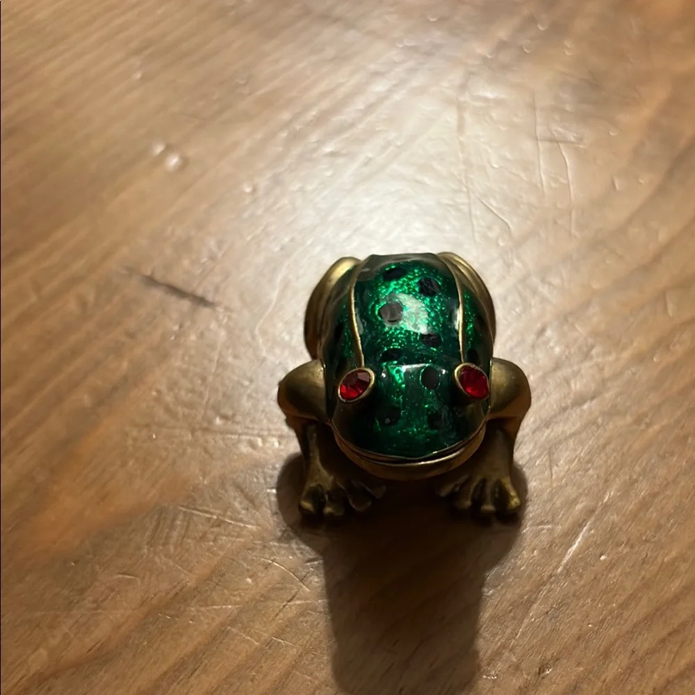Gold Frog Trinket Box Jeweled Eyes 🐸
